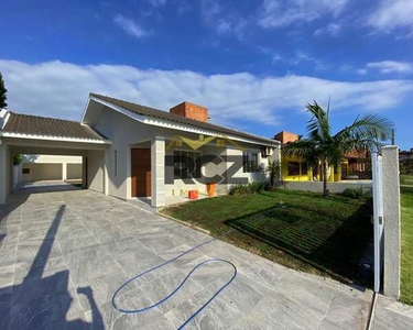 CASA COM LAJE E PISCINA NO CENTRO DE IMBÉ