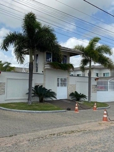 Casa de condomínio sobrado para aluguel tem 182 metros quadrados com 4 quartos