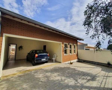 Casa para venda possui 176 metros quadrados com 3 quartos em Castelo - Valinhos - SP