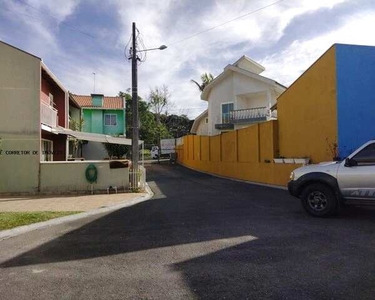 Sobrado para Venda em Curitiba, São Braz, 3 dormitórios, 1 suíte, 3 banheiros, 2 vagas