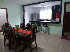Casa com 3 quartos à venda no bairro Retiro, 360m²