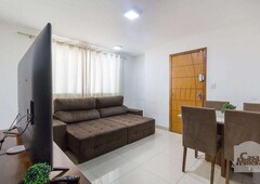 Apartamento com 3 quartos à venda no bairro Alvorada, 74m²