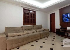 Casa com 2 quartos à venda no bairro Tropical, 120m²