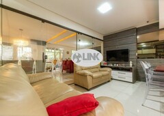 Casa de condomínio à venda por R$ 2.296.000