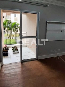Apartamento com 2 Quartos e 1 banheiro à Venda, 74 m² por R$ 180.000