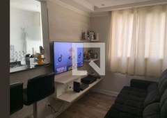 APARTAMENTO no 1º andar com 2 dormitórios e 1 garagem