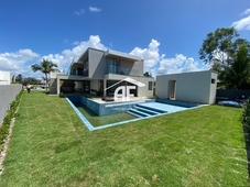 Casa de Alto Padrão com 4 suítes e piscina, varanda gourmet 45,80 m² - Condomínio Laguna