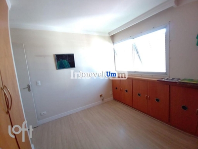 Apartamento à venda em Vila Madalena com 130 m², 3 quartos, 1 suíte, 1 vaga