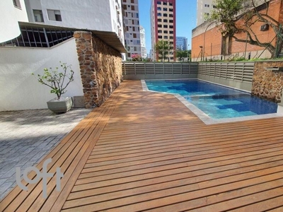Apartamento à venda em Vila Olímpia com 155 m², 4 quartos, 4 suítes, 2 vagas