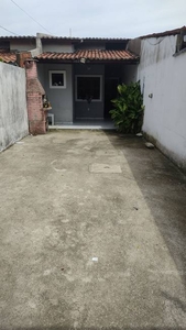 Casa com 3 Quartos e 2 banheiros à Venda, 90 m² por R$ 60.000