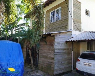 Casa com 6 dormitórios no Jardim Castanheiras - Campeche - Florianópolis/SC