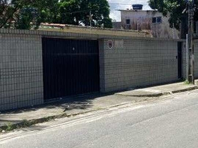 Casa na caxangá para fins residenciais ou cemerciaias !