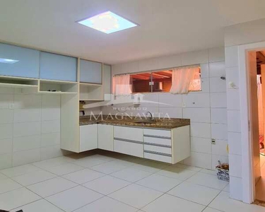 CASA RESIDENCIAL em LAURO DE FREITAS - BA, BURAQUINHO