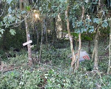 Terreno no Balneário Gaivota, em Itanhaém, litoral sul de São Paulo, localizado no lado se