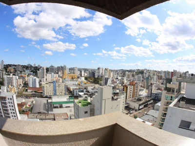 Apartamento com 2 quartos para alugar na Rua Itabira, 1590, Centro, Pato Branco, 133 m2 por R$ 2.500