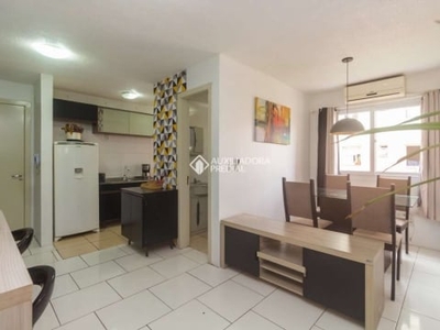 Apartamento com 2 quartos para alugar na rua soely nunes rosa, 115, restinga, porto alegre, 48 m2 por r$ 1.200