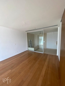 Apartamento à venda em Barra da Tijuca com 121 m², 1 quarto, 1 suíte, 2 vagas