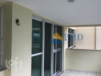 Apartamento à venda em Recreio dos Bandeirantes com 70 m², 2 quartos, 1 suíte, 1 vaga