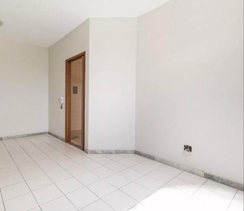 Apartamento à venda em Santa Terezinha com 70 m², 3 quartos, 1 vaga