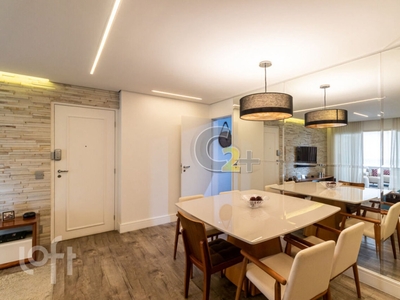 Apartamento à venda em Vila Romana com 180 m², 3 quartos, 1 suíte, 2 vagas