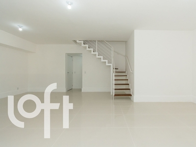 Apartamento à venda em Grajaú com 355 m², 4 quartos, 4 suítes, 2 vagas