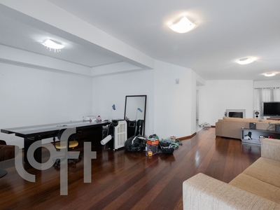 Apartamento à venda em Paraíso com 303 m², 4 quartos, 4 suítes, 4 vagas