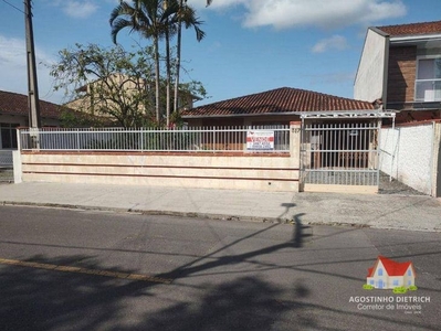 Casa à venda no bairro Aventureiro em Joinville