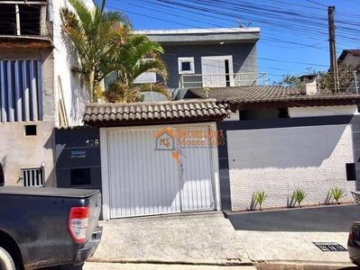 Casa à venda no bairro Perová em Arujá