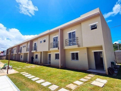 Casa à venda no bairro Abrantes em Camaçari