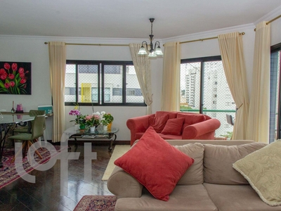 Apartamento à venda em Bosque da Saúde com 154 m², 4 quartos, 2 suítes, 3 vagas