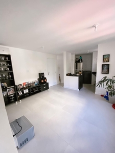Apartamento à venda em Catete com 65 m², 3 quartos, 1 suíte