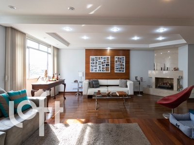 Apartamento à venda em Itaim Bibi com 130 m², 3 quartos, 2 suítes, 1 vaga