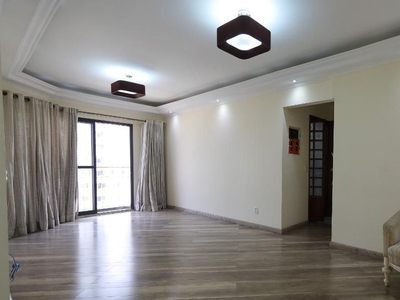 Apartamento à venda em Penha com 73 m², 3 quartos, 1 suíte, 2 vagas