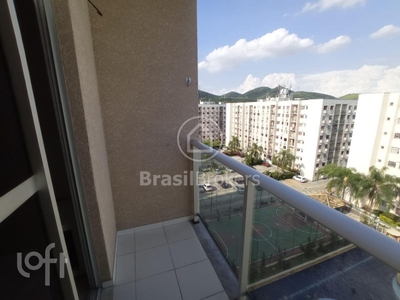 Apartamento à venda em Taquara com 50 m², 2 quartos, 1 vaga