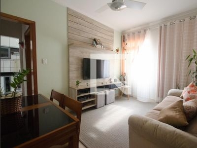 APARTAMENTO no 2º andar com 2 dormitórios