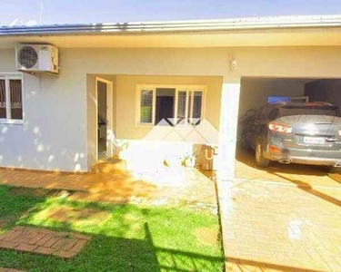 Casa com 4 dormitórios, sendo 1 suíte, à venda, 223 m² por R$ 670.000 - Vila Maracanã - Fo