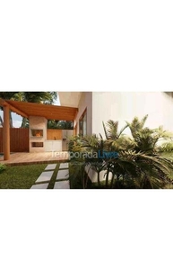 LINDA CASA EM COND.COM 04 SUITES PERTO DA RUA MUCUGÊ -ARRAIAL D'AJUDA