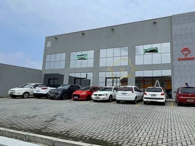 2 banheiro, 5 vagas na garagem, 322M² de Área Construída, 322M² de Área Total