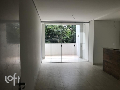 Apartamento à venda em Itapoã com 80 m², 3 quartos, 1 suíte, 2 vagas