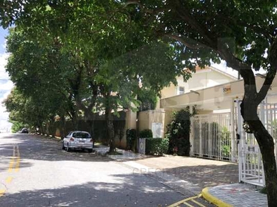 Casa para locação condomínio fechado Vila São Francisco