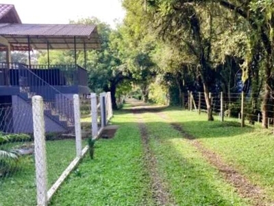 Lote na margem do rio Iguaçu