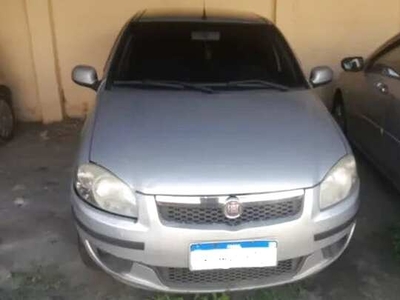 Quitinete Vendo ou troco Siena EL 8V 2014 com Kit Gnv 10 metros