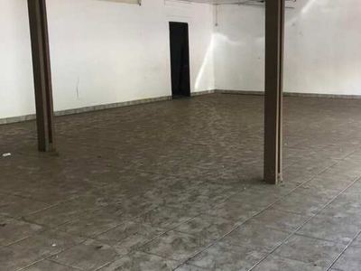 Salao comercial, 2 banheiro na Avenida Bady Bassitt