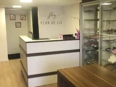 Vende-se Ponto Comercial todo mobiliado (loja e sobreloja