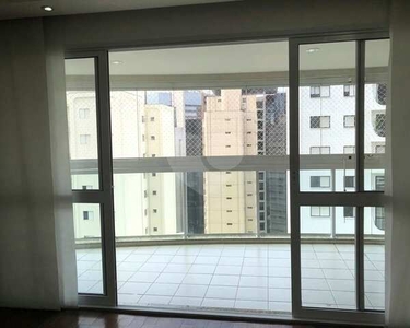 Apartamento 03 quartos para alugar na Vila Olímpia