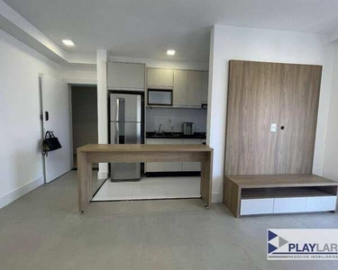 Apartamento com 1 dormitório para alugar, 50 m² por R$ 6.561,04/mês - Pinheiros - São Paul