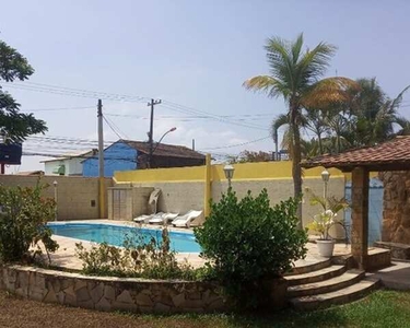 Casa 3 Qts Itaipuaçu com piscina perto da praia