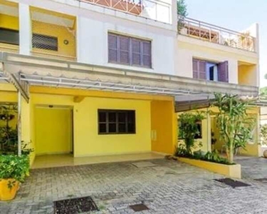 Casa com 3 dormitórios para alugar, 231 m² por R$ 3.390,00/mês - Teresópolis - Porto Alegr