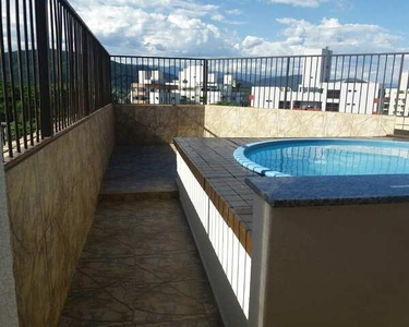 Cobertura com piscina e área para churrasco . Praia Enseada Guarujá- SP