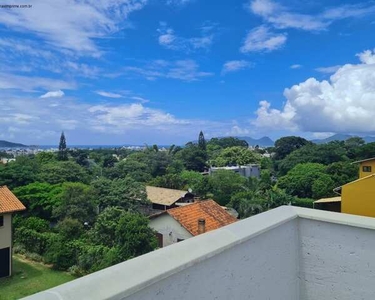 Linda casa para aluguel anual com vista para a ilha do Campeche, excelente padrão geminada